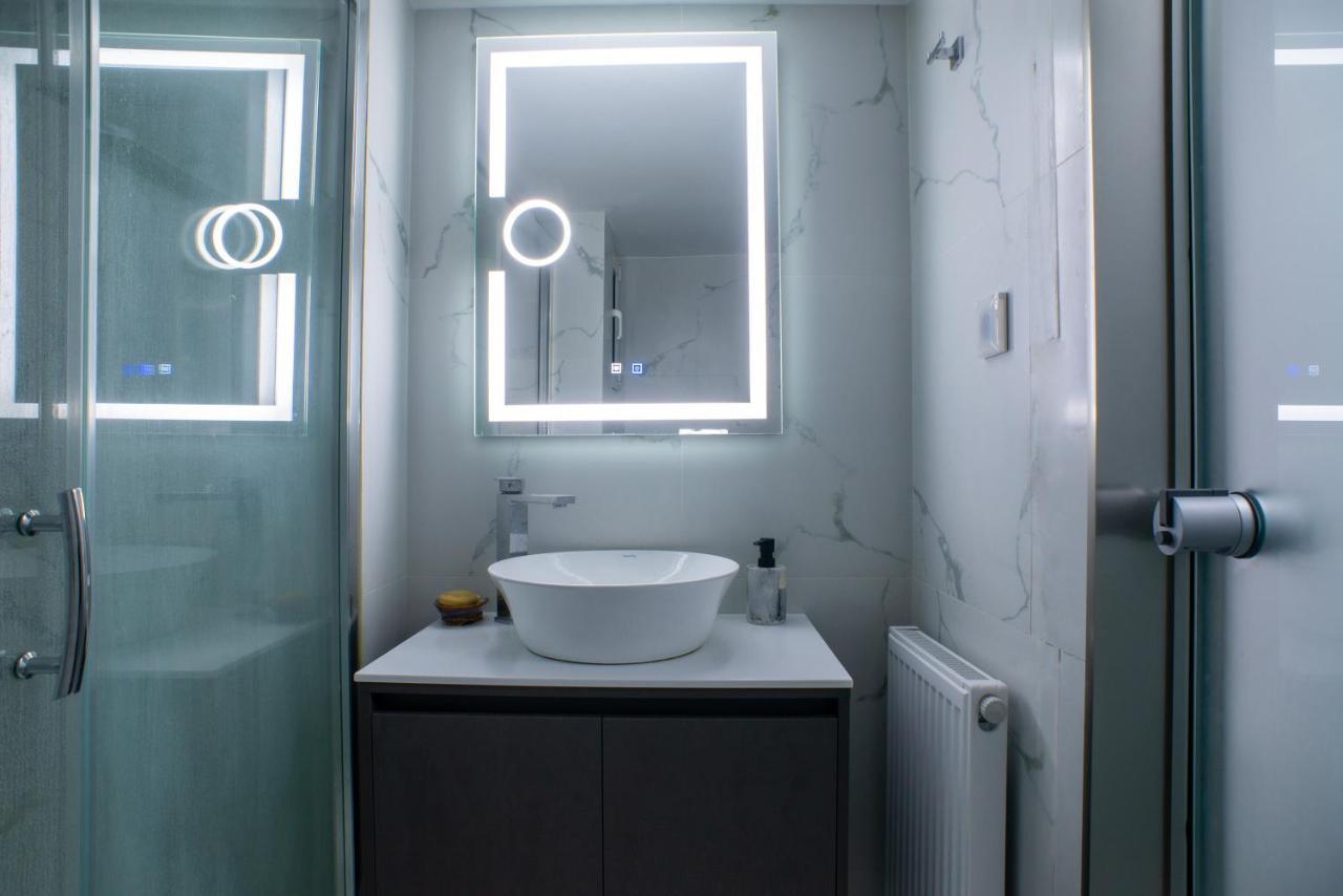 Modern-Lux Central 1 Bedroom Condo Atene Esterno foto